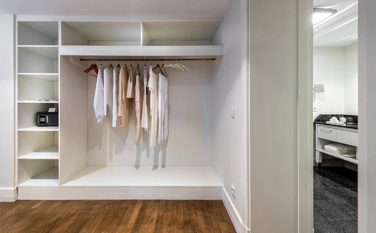 The Stay Boulevard Nisantasi Istanbul Exterior photo A walk-in closet