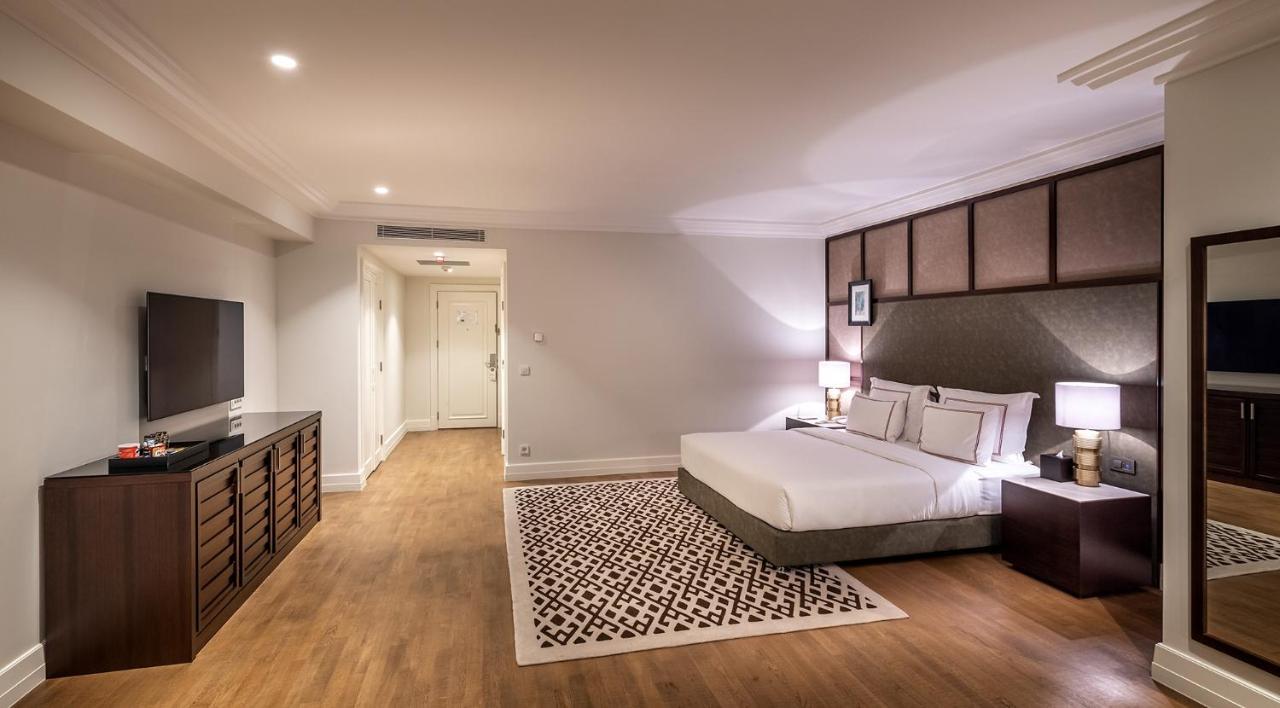 The Stay Boulevard Nisantasi Istanbul Exterior photo A bedroom at the hotel