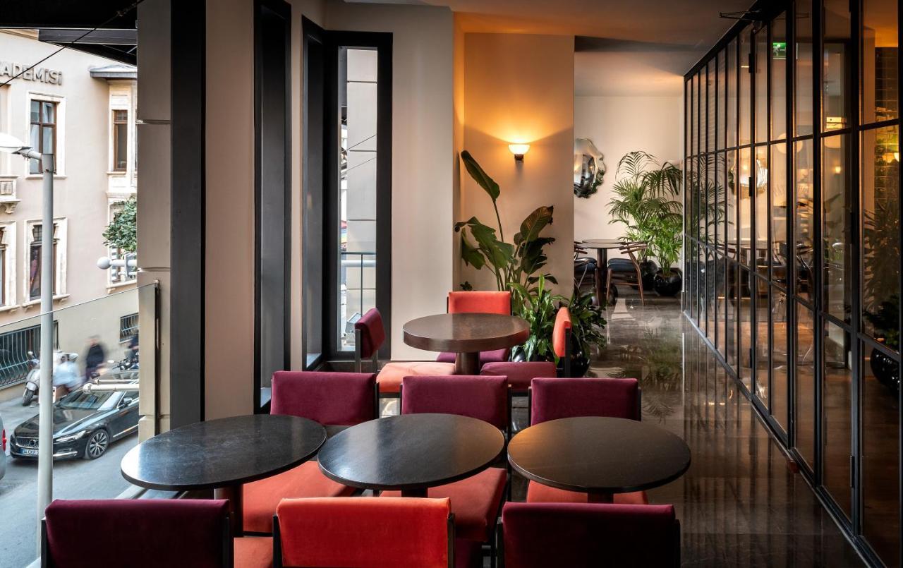 The Stay Boulevard Nisantasi Istanbul Exterior photo The interior of the hotel