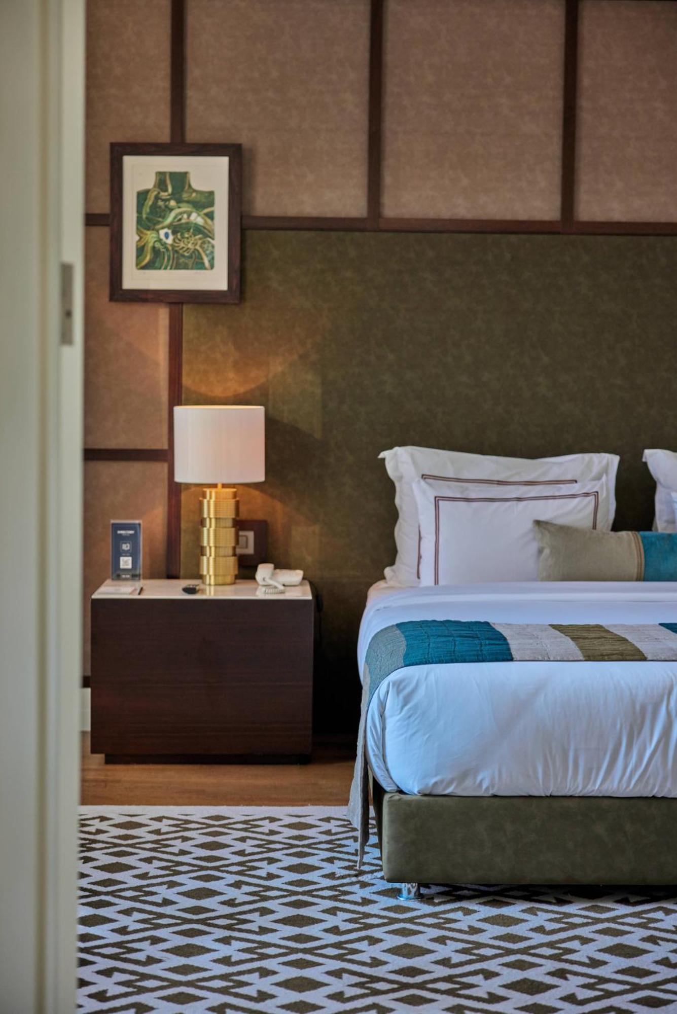 The Stay Boulevard Nisantasi Istanbul Exterior photo A room at the hotel
